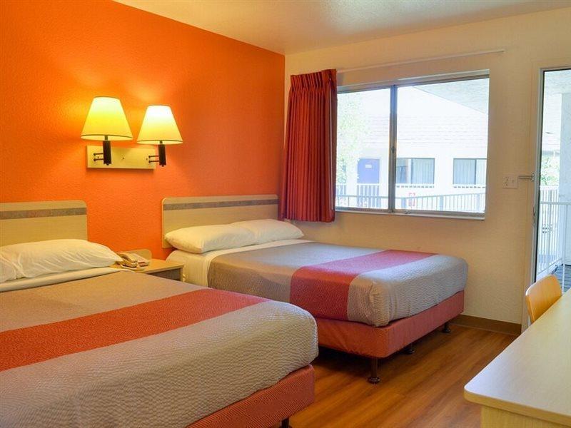 Motel 6-Santa Nella, Ca - Los Banos - Interstate 5 Eksteriør billede