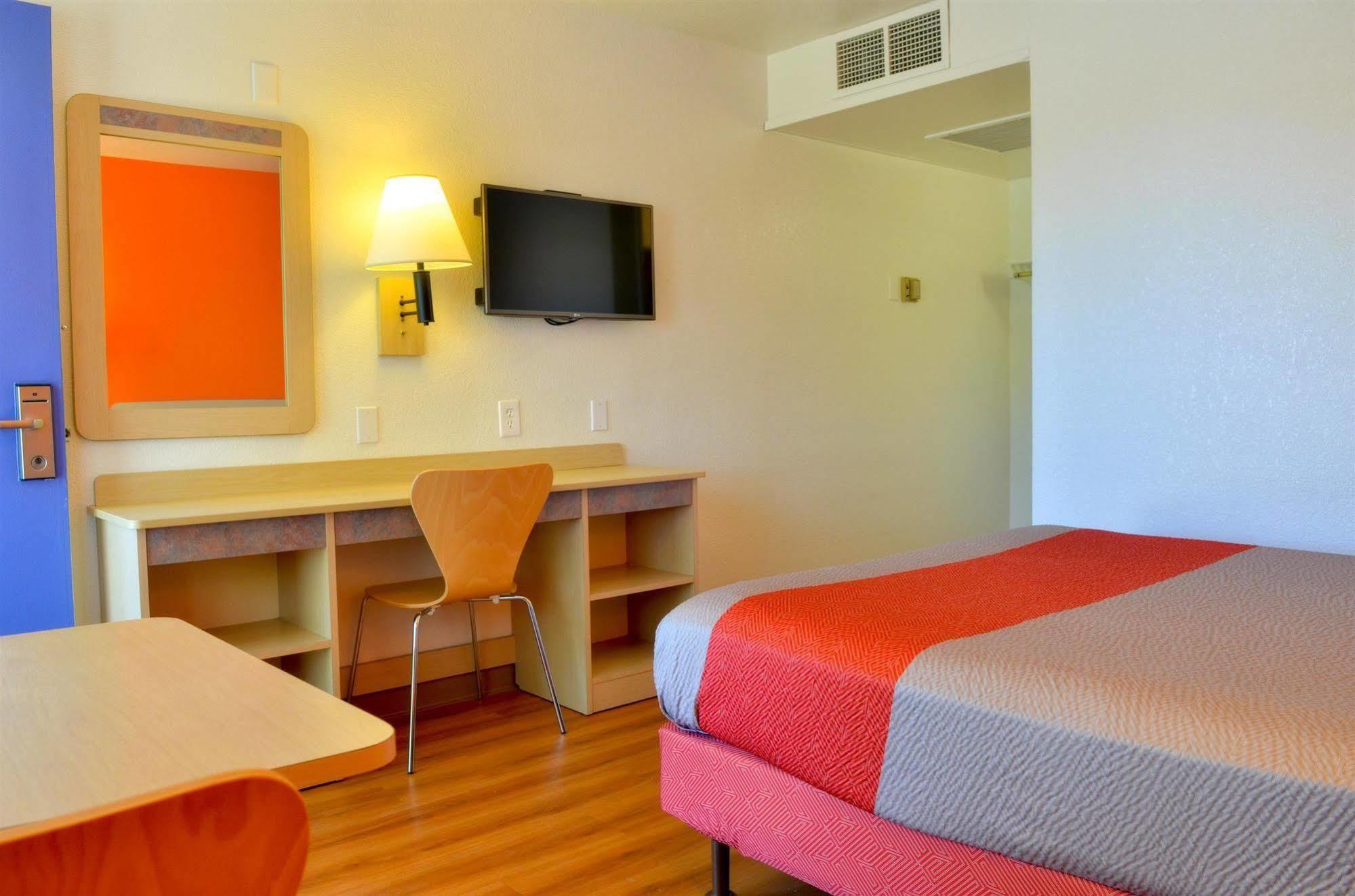 Motel 6-Santa Nella, Ca - Los Banos - Interstate 5 Eksteriør billede